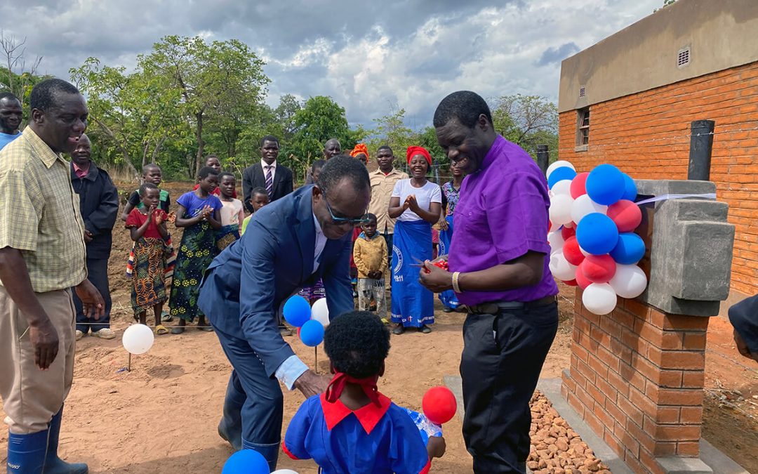 Bishop’s visit signals new hope in Malawi